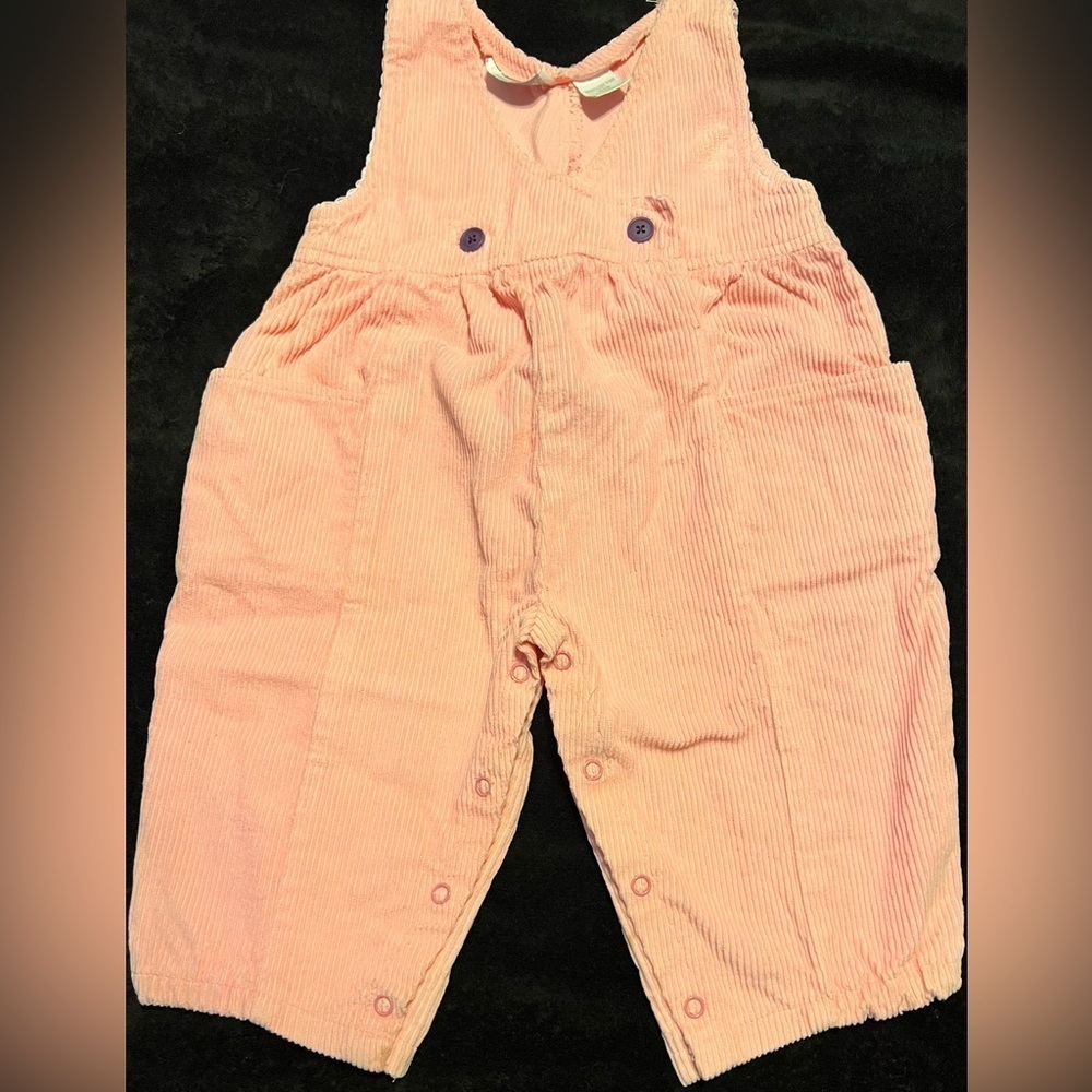 *True Vtg Little Ones Girls Pink Corduroy Overalls 24mths -pic 2 is truest color